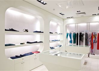 Commercial: The shop